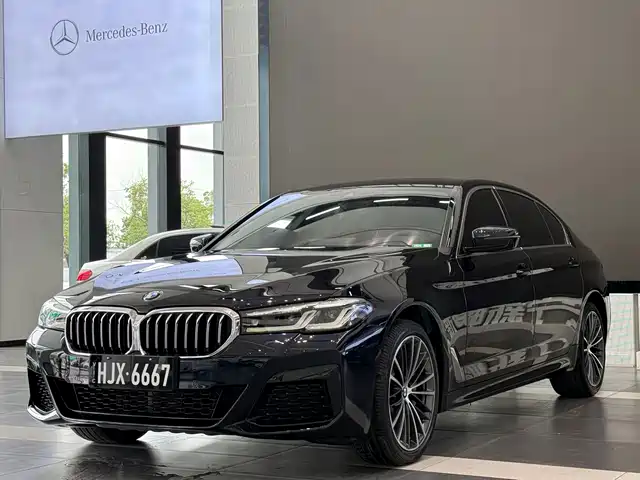BMW 5 Series 2021