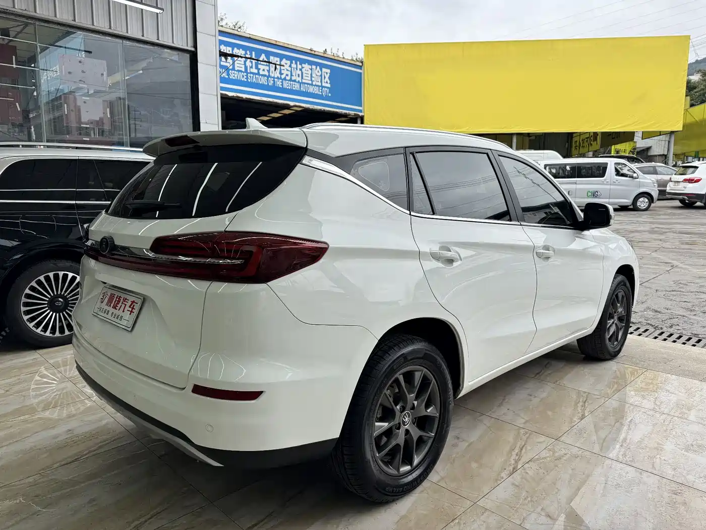 BYD Song 2021 Classic 1.5T Auto Luxury фото 10