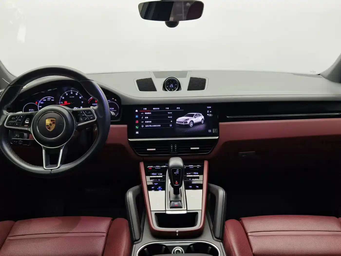 Porsche Cayenne фото 9