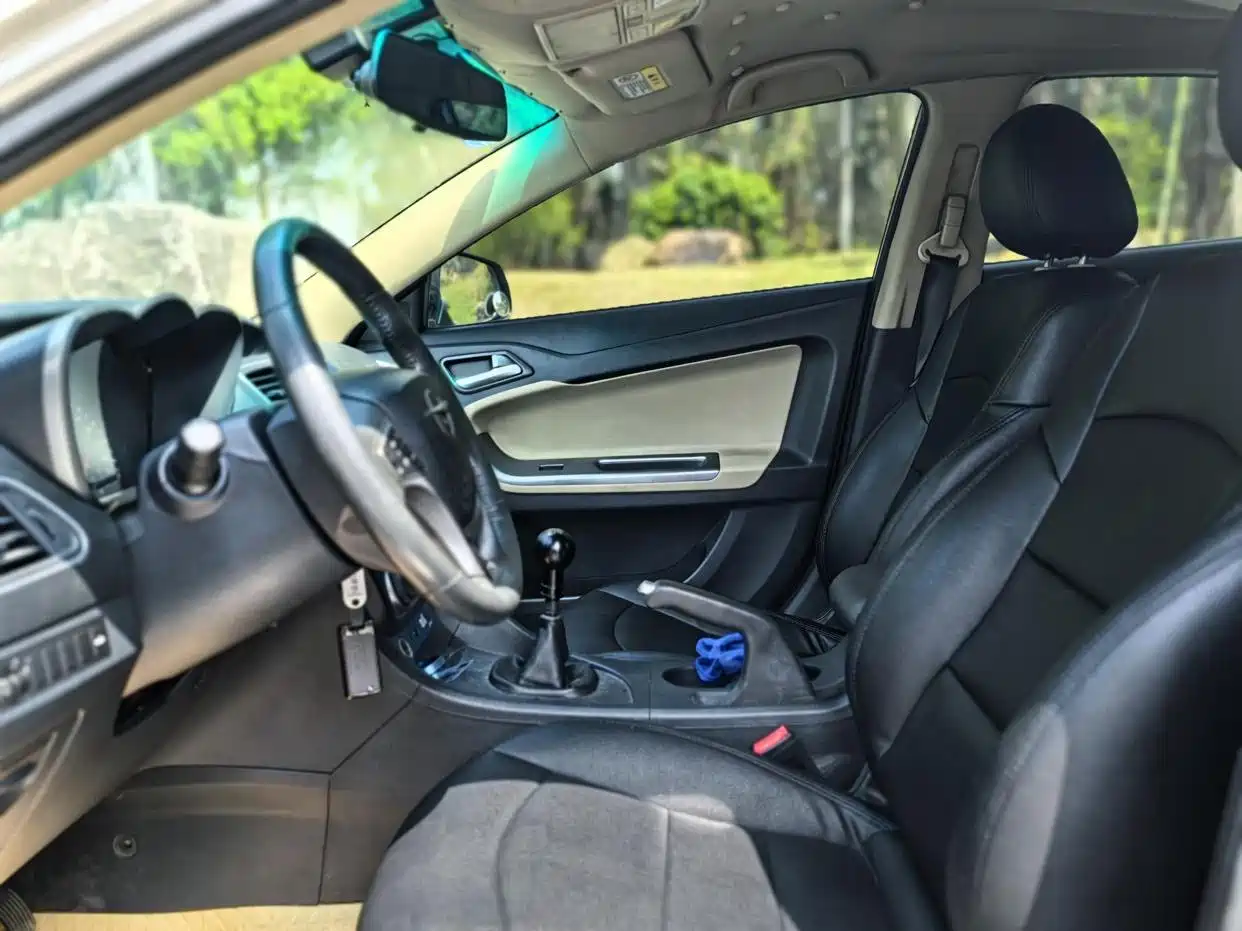 Haima Familia 2015 2014 M5 1.6L Manual Elite