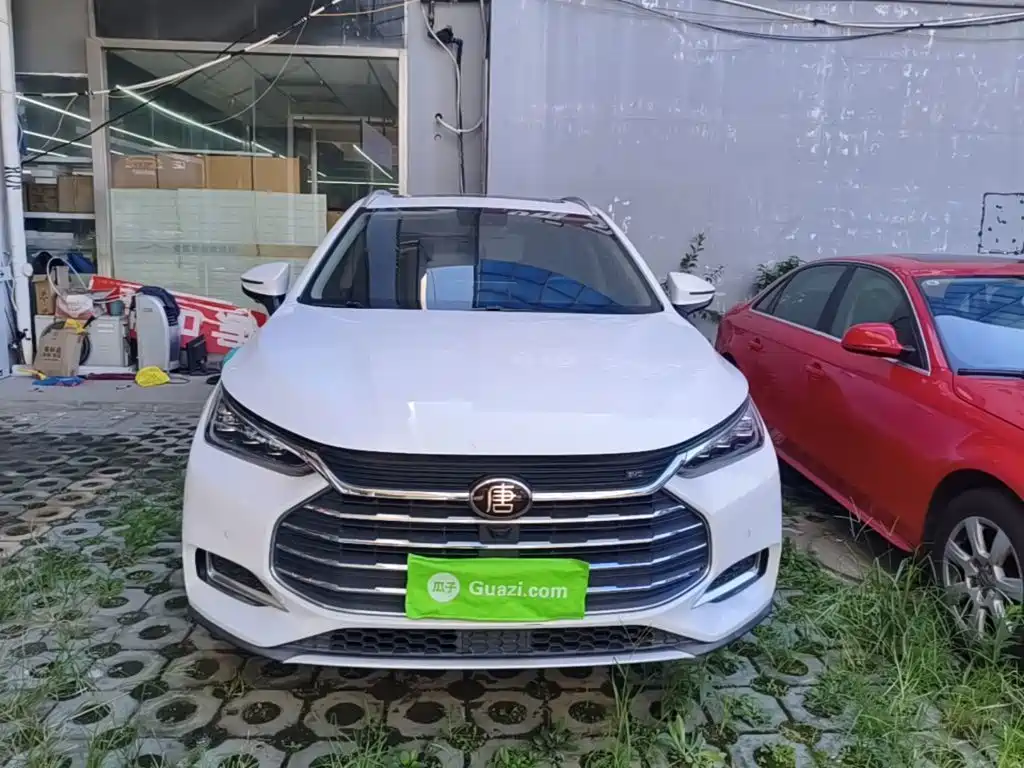 BYD Tang 2019 2019 2.0T Automatic Smart Connect Luxury 5-seater China VI