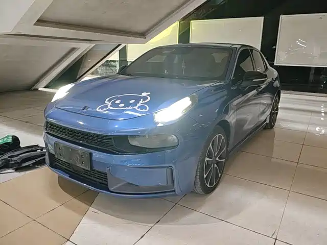 Lynk & Co 03 2019