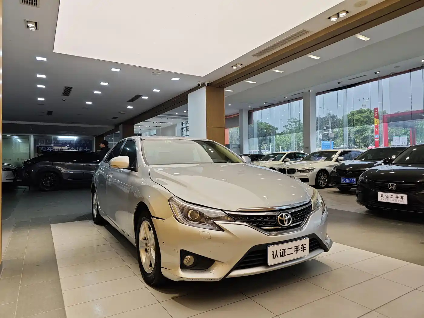 Toyota Reiz 2013 2.5S Elite Edition фото 5
