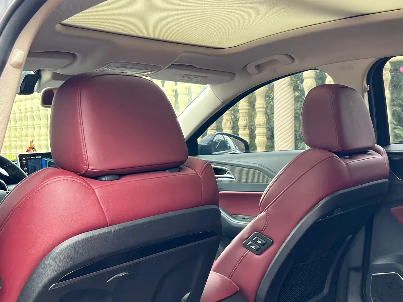 Hongqi H5 2022 Classic 1.8T Auto Smart Connect Flagship Comfort Edition фото 9