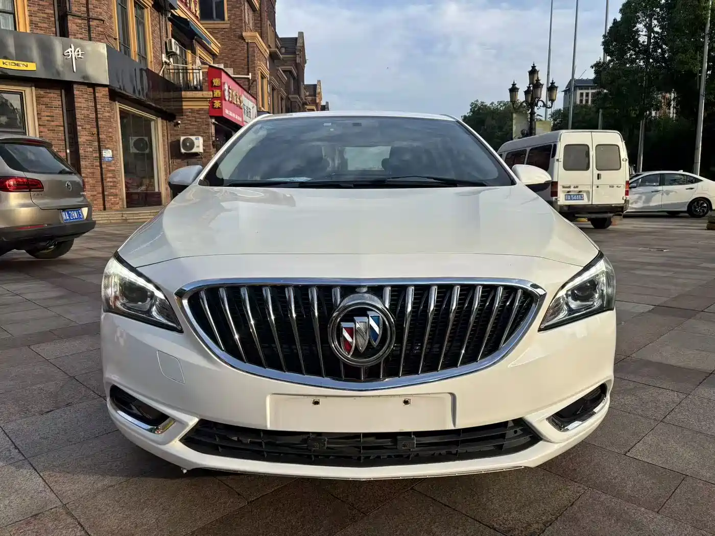 Buick Verano 2015 Sedan 15S Automatic Progressive фото 2