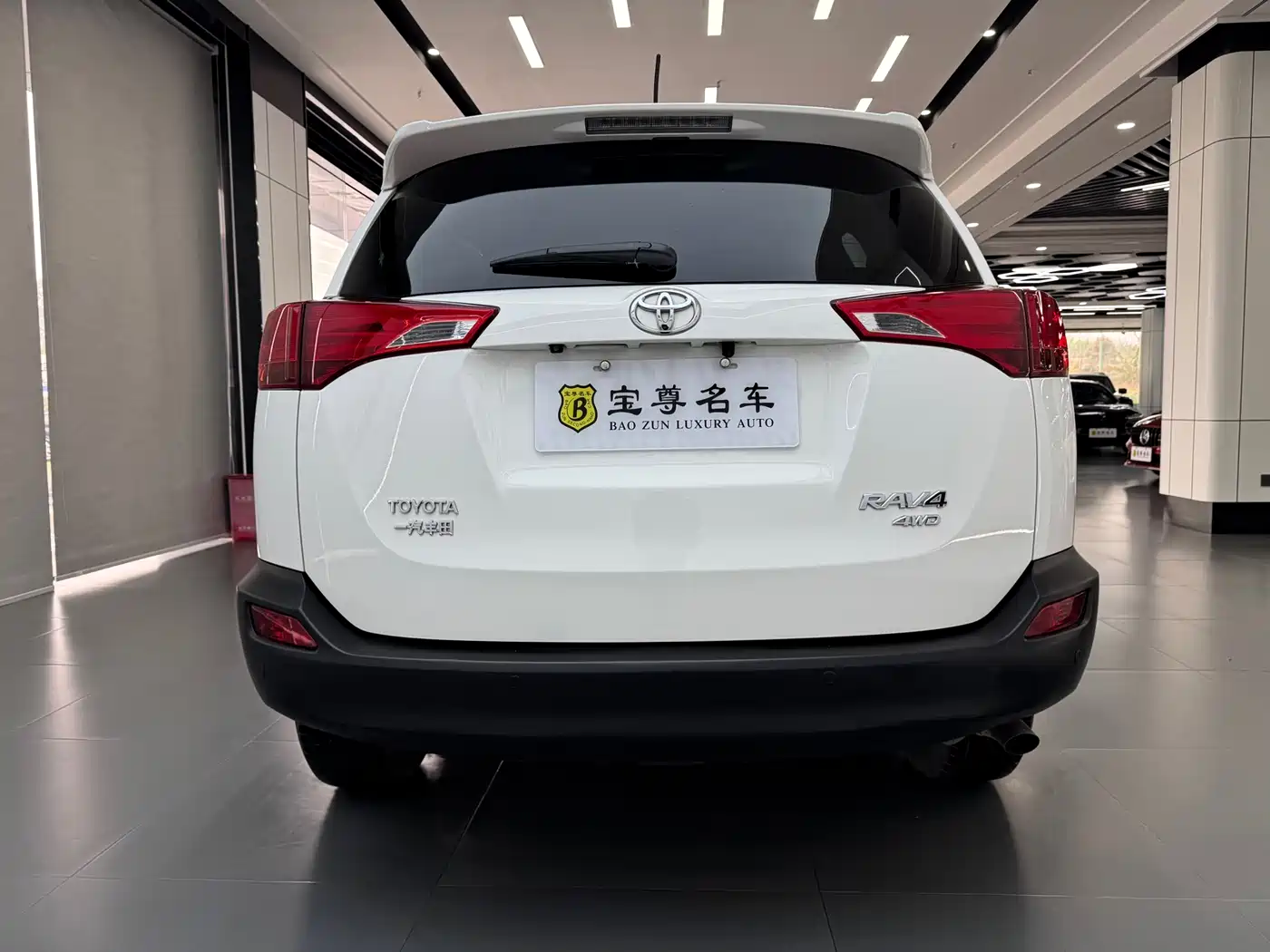 Toyota RAV4 Rongfang 2013 2.0L CVT 4WD Pioneer фото 4