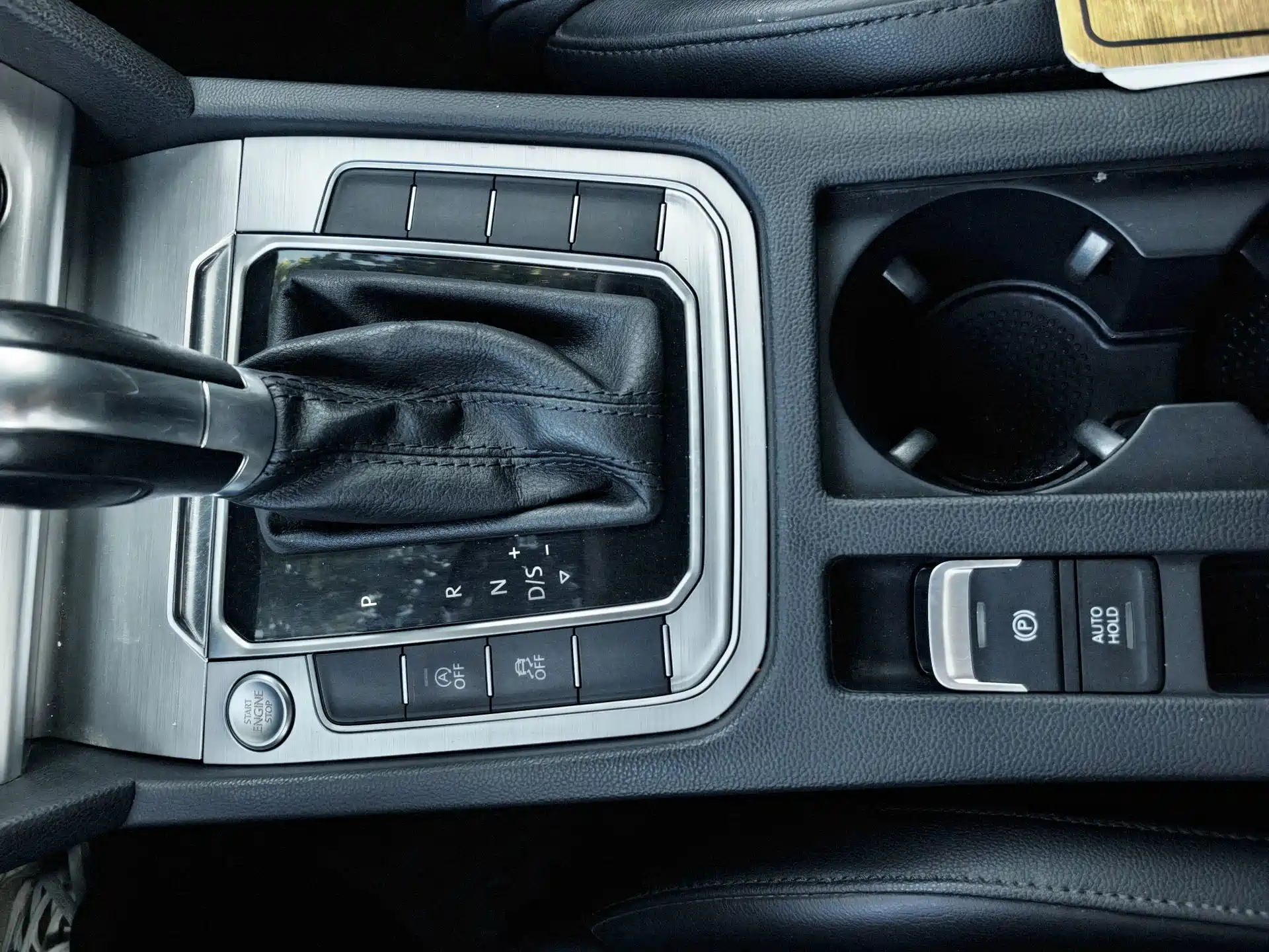 Photo 19 - Volkswagen Magotan