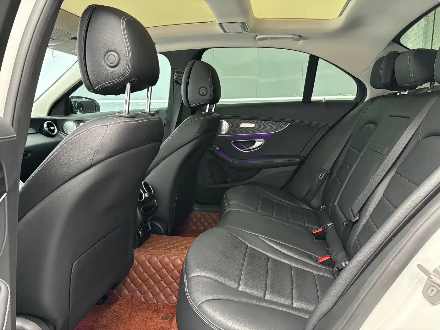 Mercedes-Benz C-Class 2021 C 260 L Sport Starry Exclusive Edition фото 18