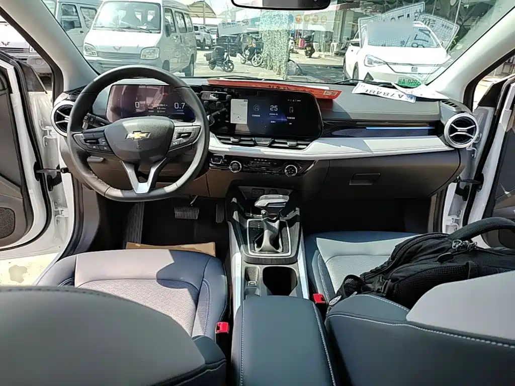 Chevrolet Monza 2024 2023 1.5L Dual-Clutch Enjoyment Edition