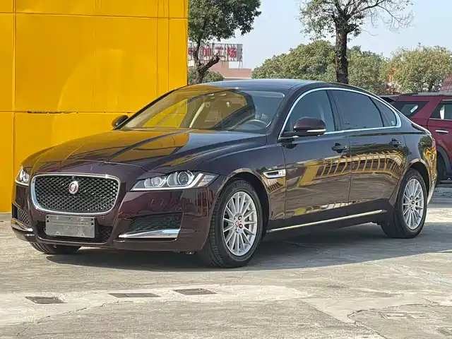 JAGUAR XFL