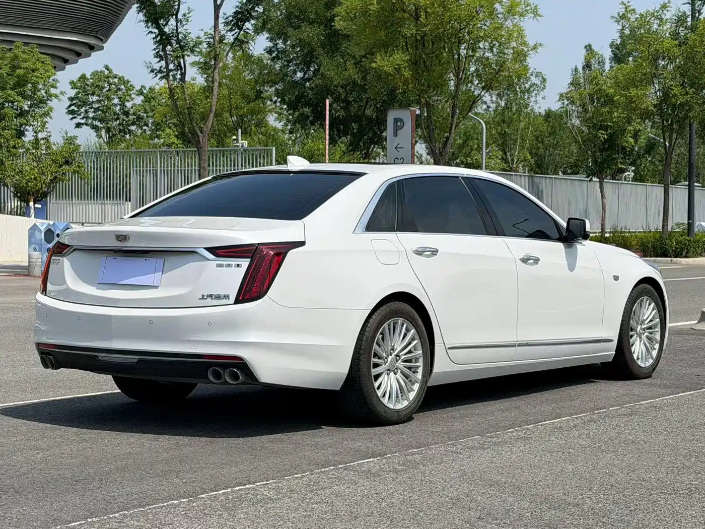 Cadillac CT6 2023 2022 28T Luxury
