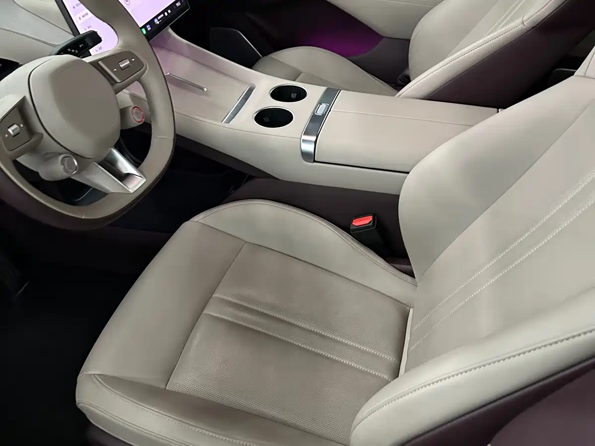 Xiaomi Auto Xiaomi YU7 2025 Extended Range AWD Pro фото 12