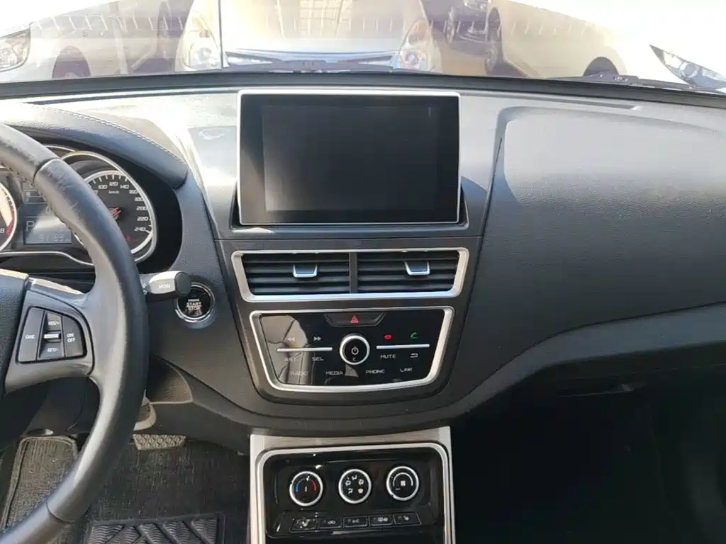 Besturn X40 2020 2019 1.6L Automatic Luxury China VI
