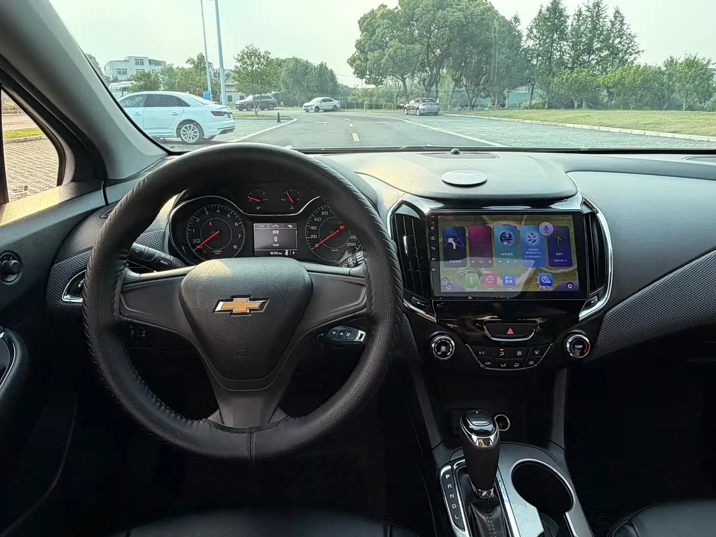 Chevrolet Cruze 2018 320 Automatic Pioneer Sunroof Edition фото 6