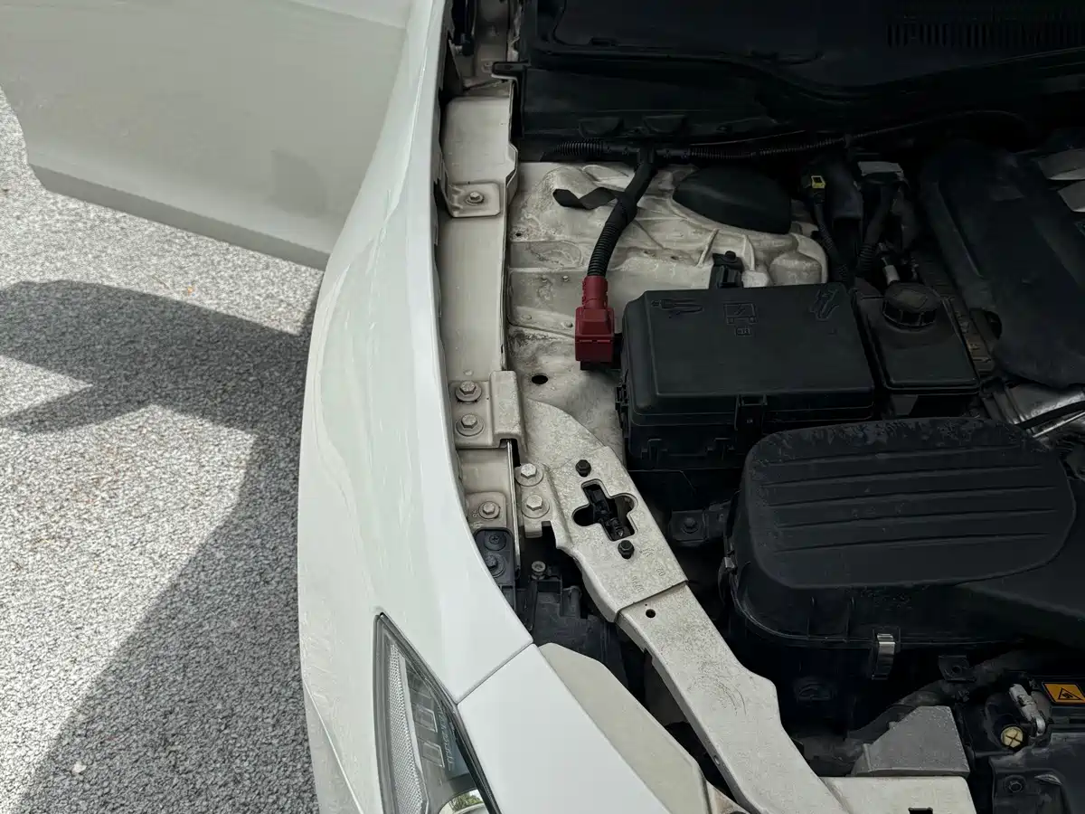 Maserati Ghibli 2015 2014 3.0T Standard