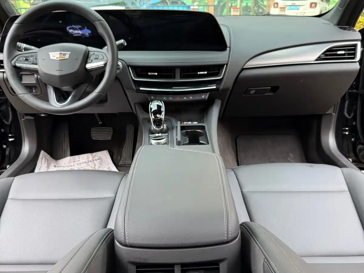 Cadillac CT5 2025 2025 Model 28T Urban Sport Edition