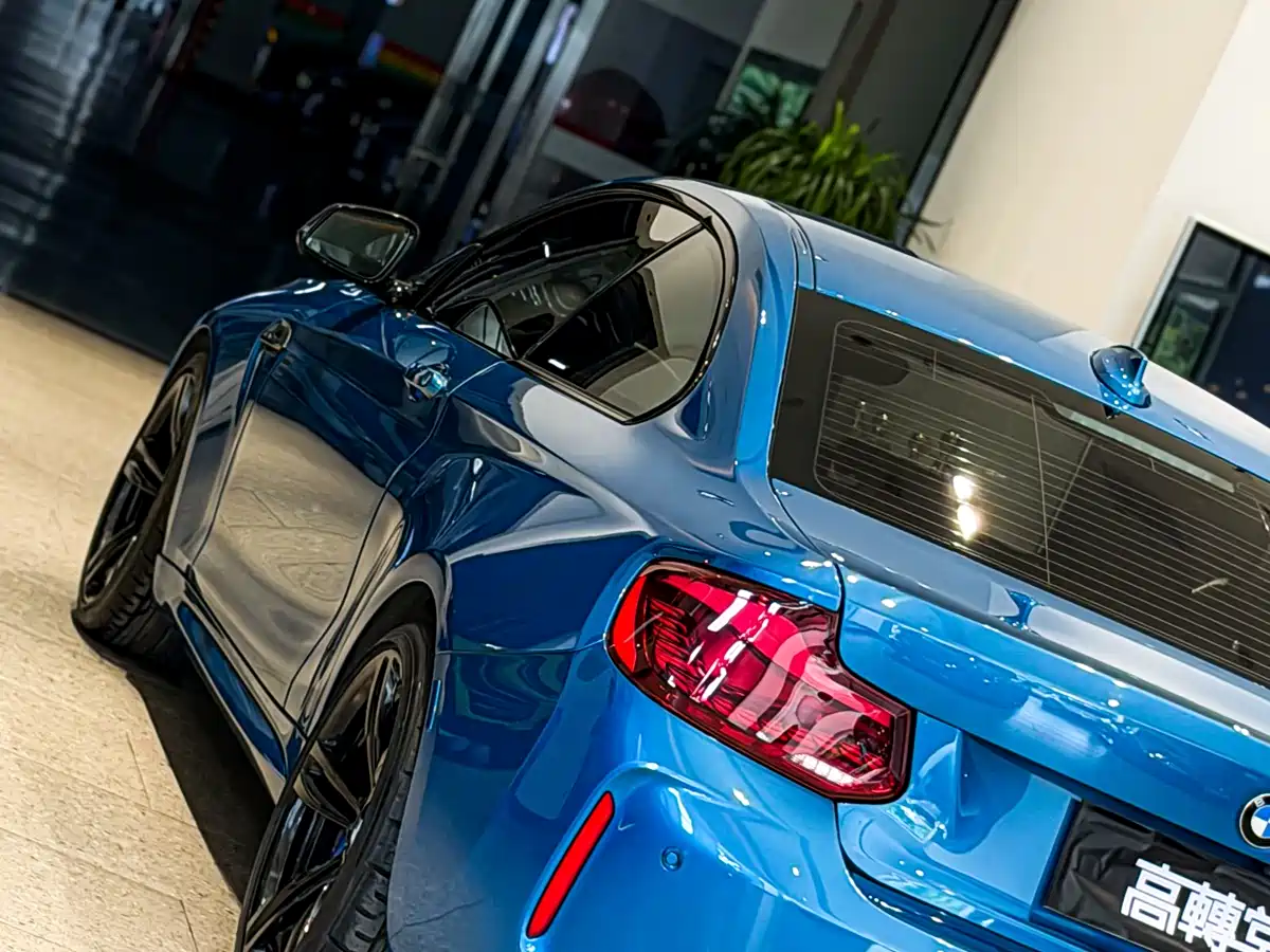 BMW M2 2018 M2 фото 9
