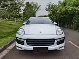 Фото 2 - Porsche Cayenne