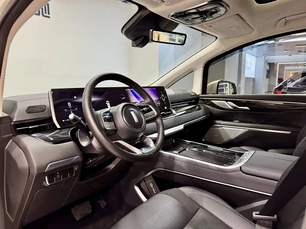 WEY Alpine 2024 2023 AWD Flagship