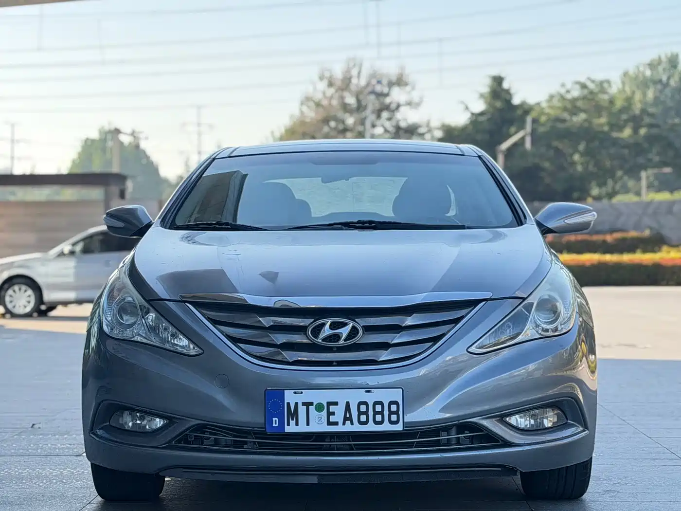 Hyundai Sonata 2011 2.0L Auto Leading Edition фото 2