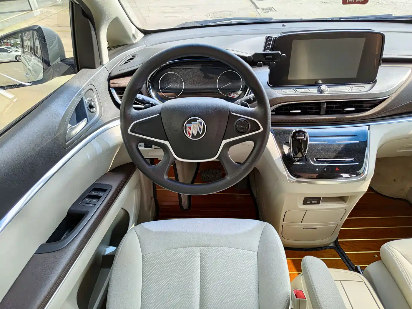 BUICK GL8