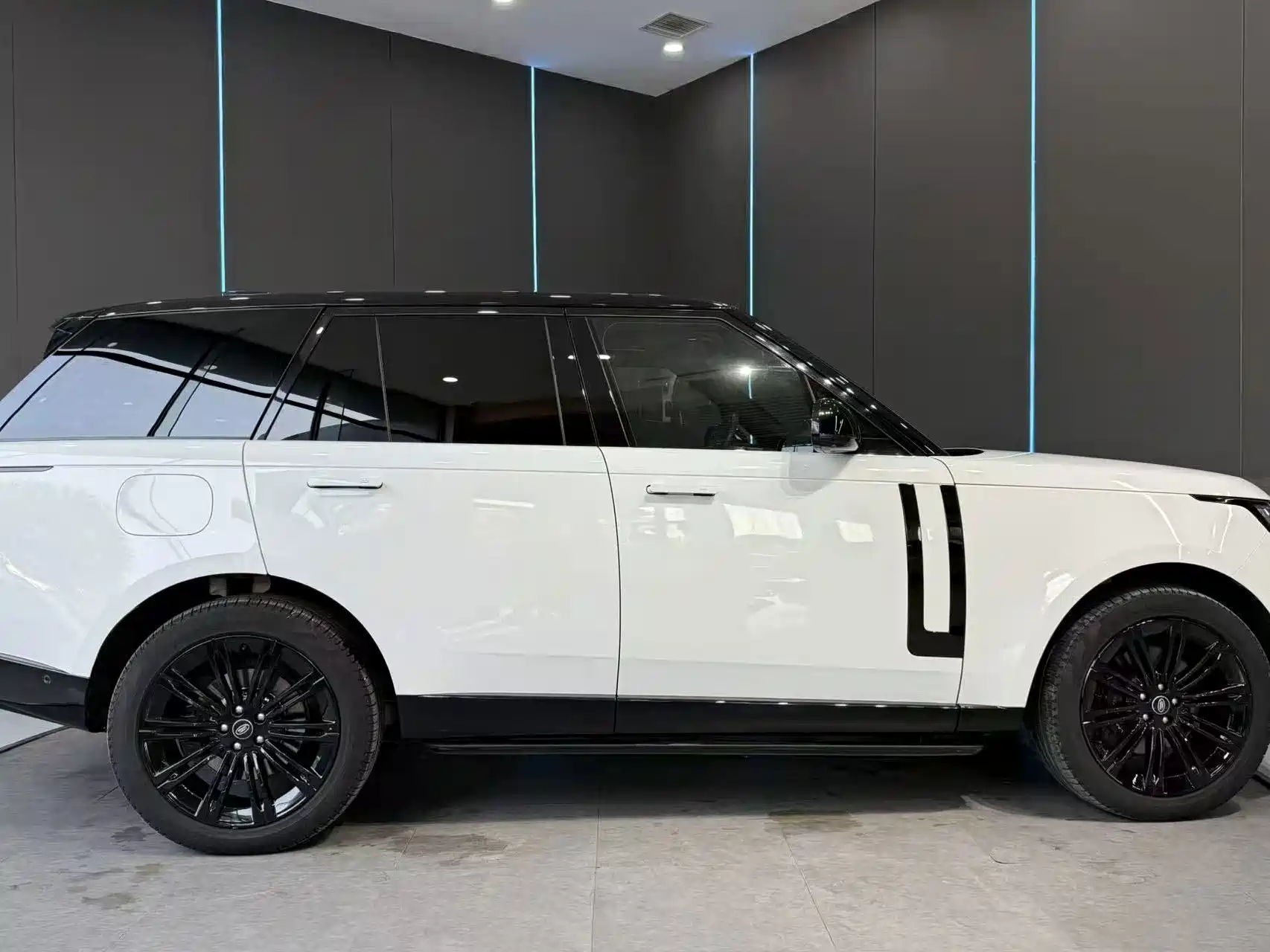 Фото 5 - Land Rover Range Rover