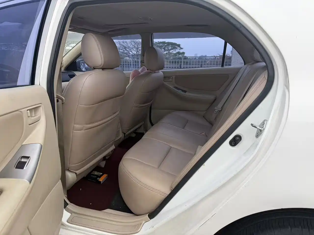 Toyota Corolla 2013 1.6L Automatic Excellence Edition фото 8