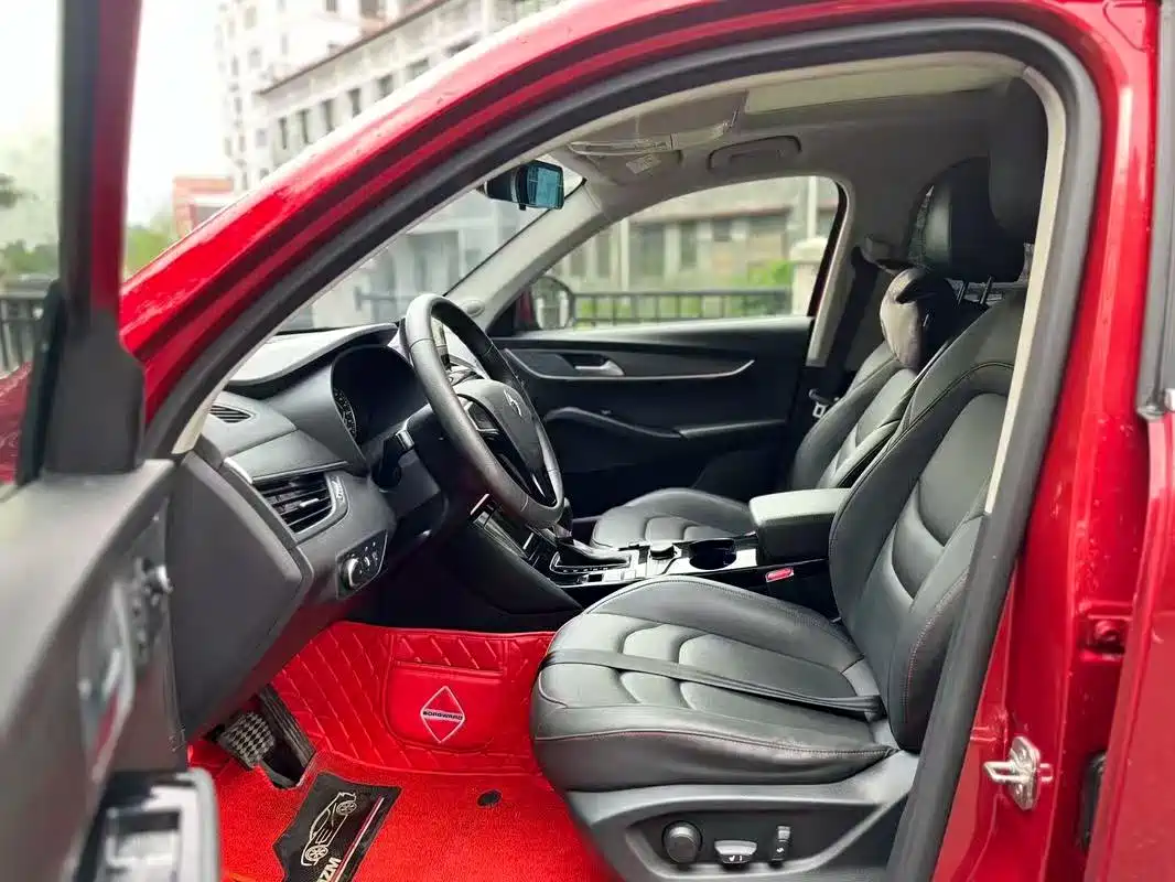 Borgward BX5 2018 2017 25TGDI Automatic 4WD Sharp Edition
