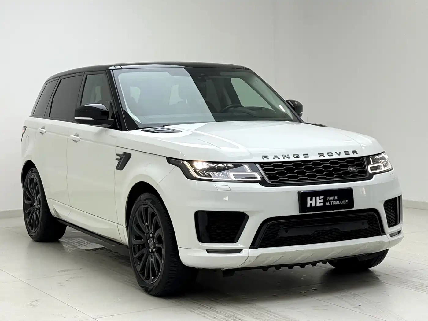 Land Rover Range Rover Sport 2020 3.0 L6 SE фото 3
