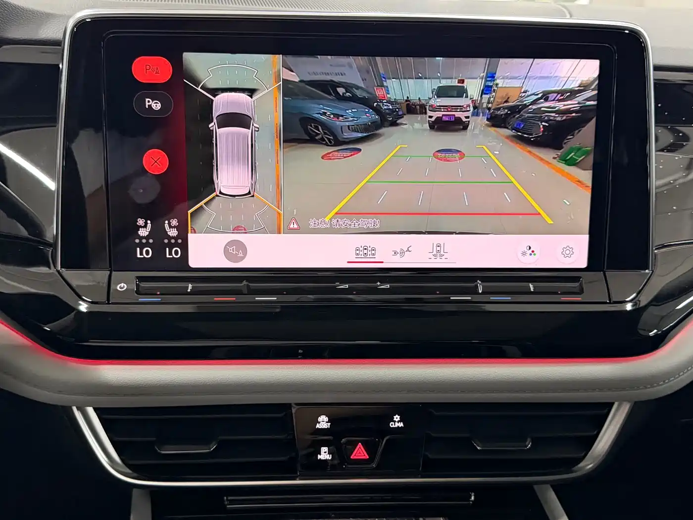 Volkswagen Teramont 2025 380TSI 4WD Outstanding Edition фото 10