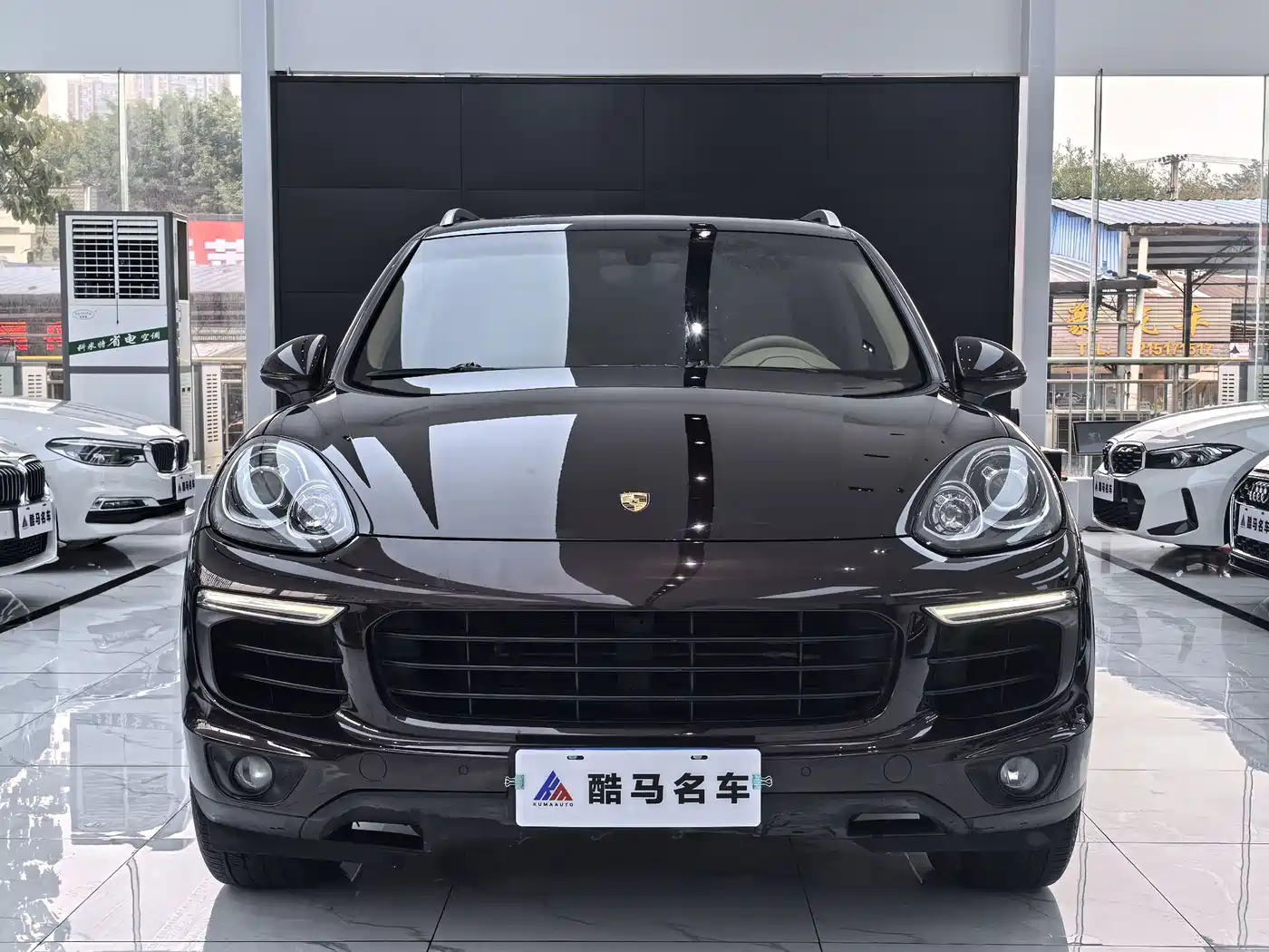 Porsche Cayenne 2016 Cayenne 3.0T фото 2