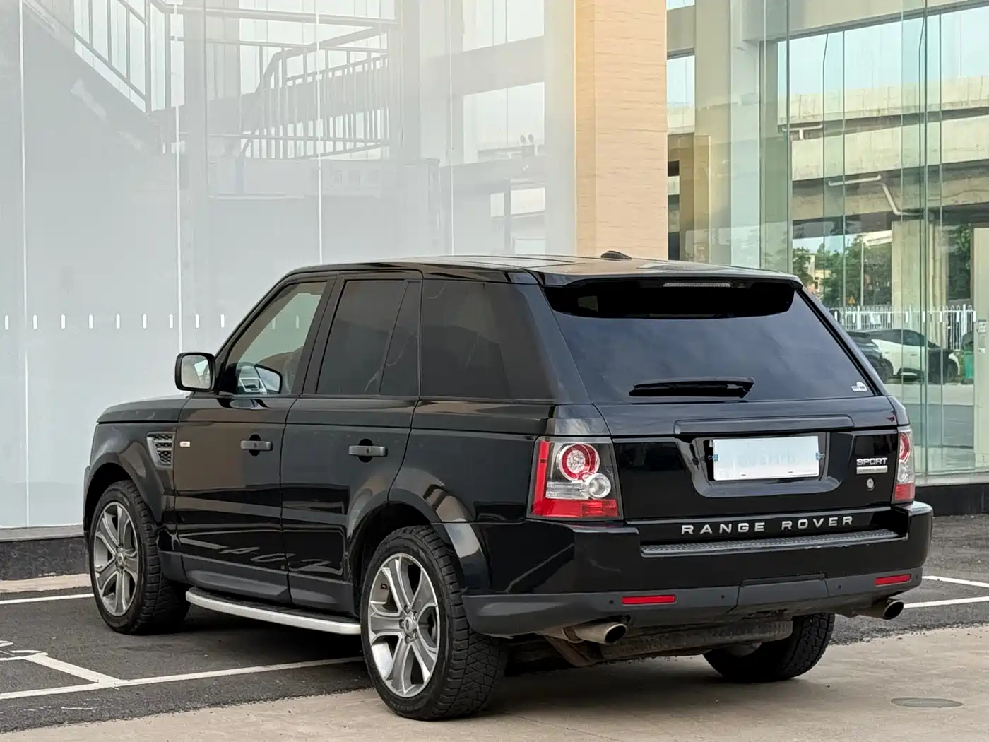 Land Rover Range Rover Sport 2011 5.0 SC V8 HSE фото 9