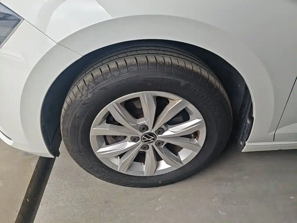 Volkswagen Polo 2021 2019 Plus 1.5L Automatic Colorful Tech Edition