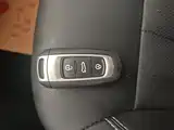 Фото 9 - Geely Vision X3