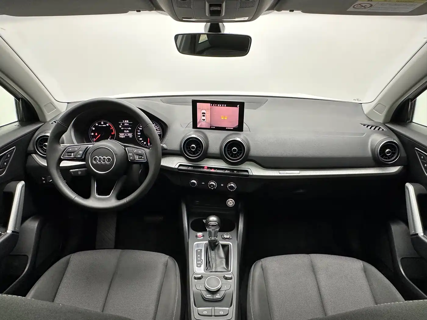 Audi Q2L 2020 35 TFSI Progressive Dynamic Model фото 9