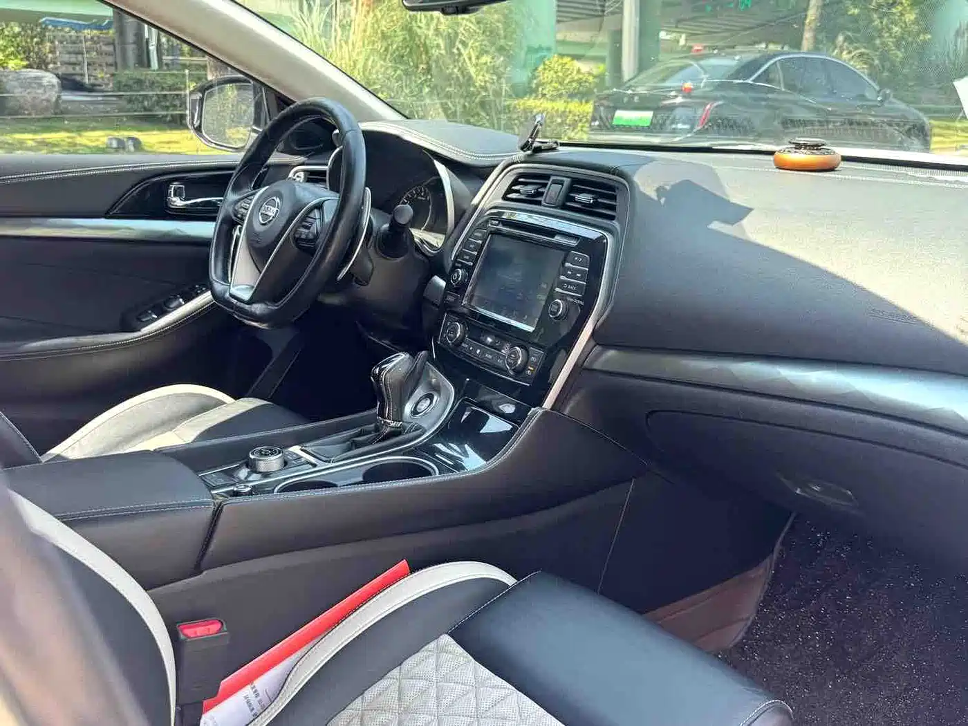 Nissan Cima 2016 2016 2.5L XV Ultimate Edition