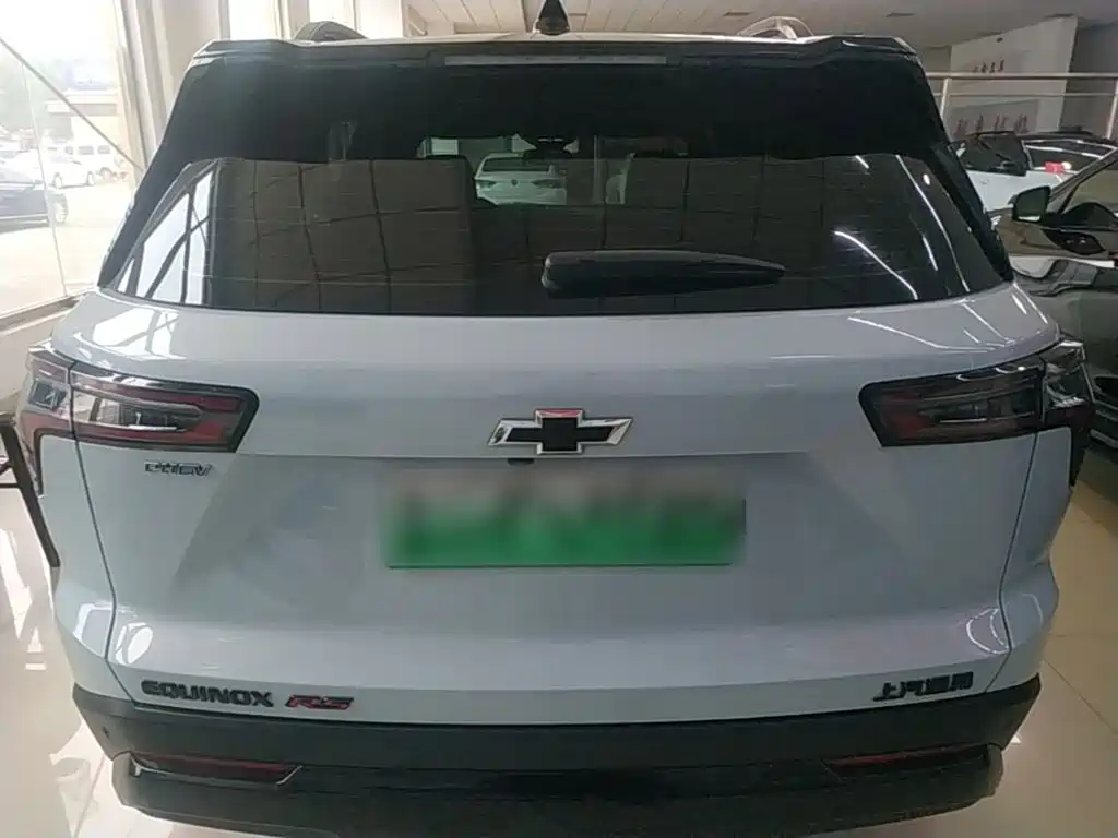 Chevrolet Equinox Plus 2024 2024 102km RS Ultimate Edition