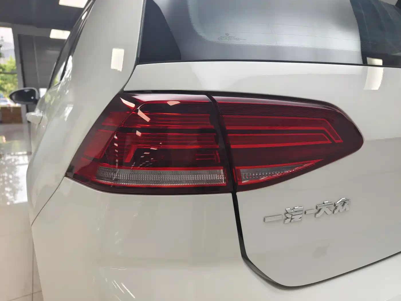 Volkswagen Golf 2018 230TSI Automatic Comfort фото 19