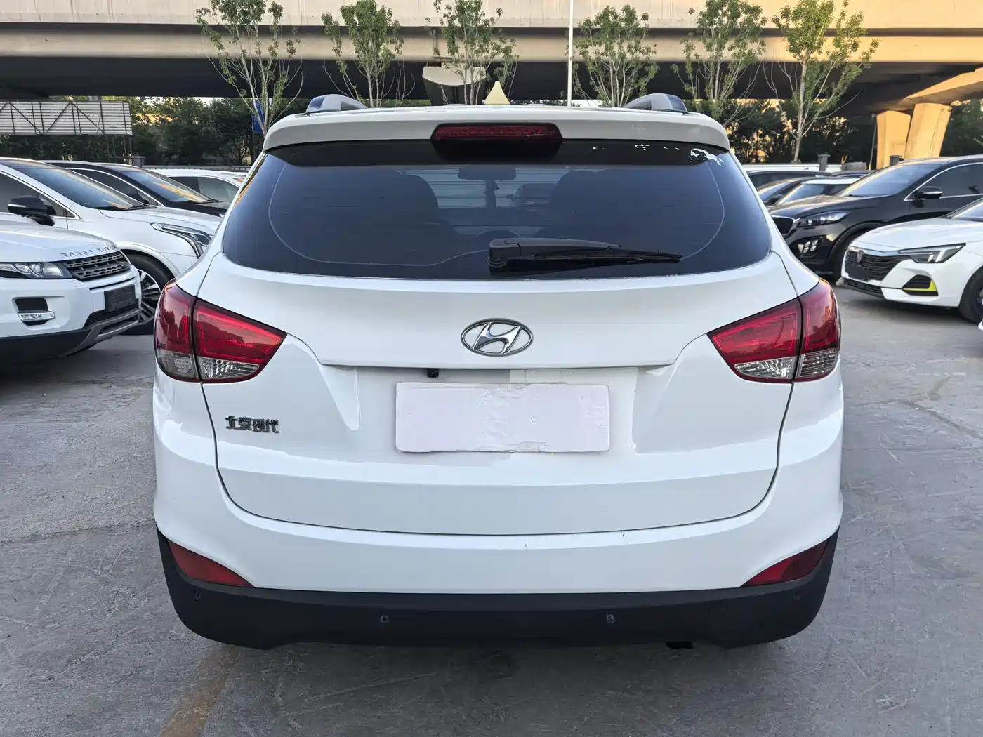 Hyundai Beijing Hyundai ix35 2013 2.0L Automatic 2WD Leading GLX China IV фото 12