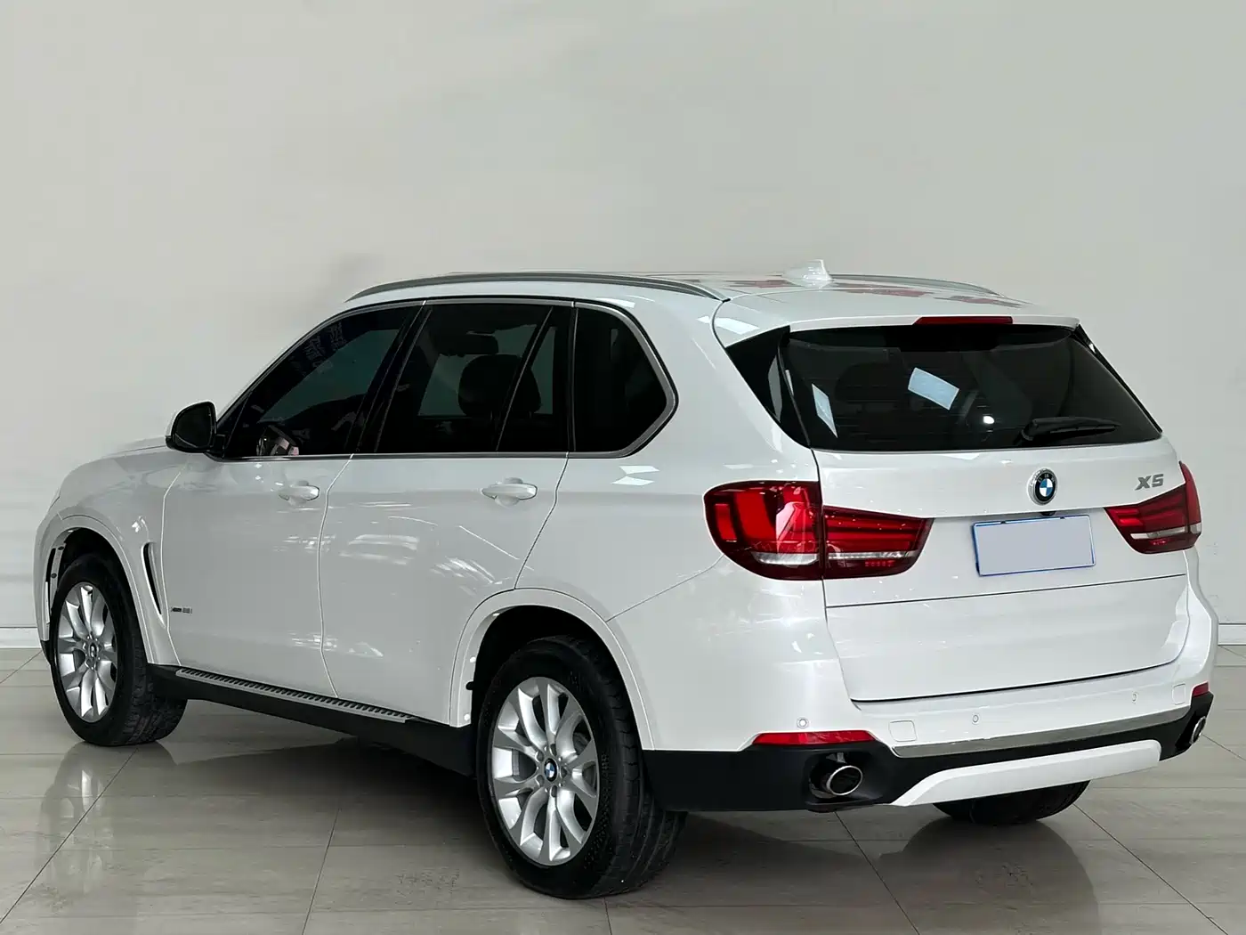 BMW X5 (Import) 2017 xDrive28i фото 5
