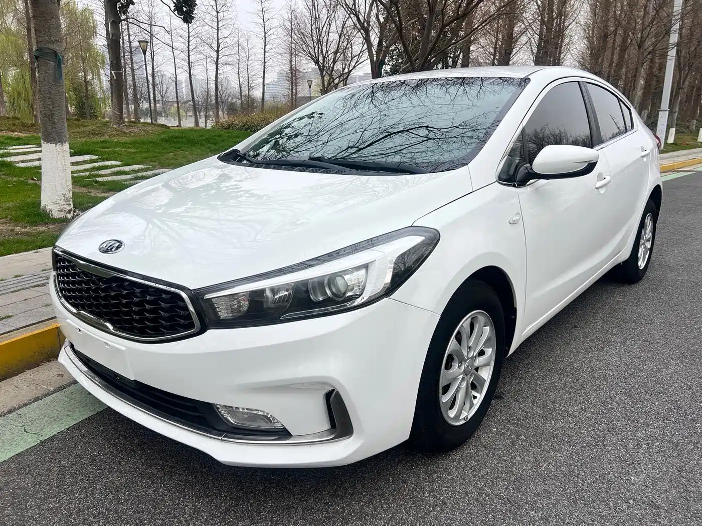 KIA K3