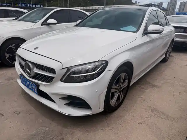 Mercedes-Benz C-Class 2021