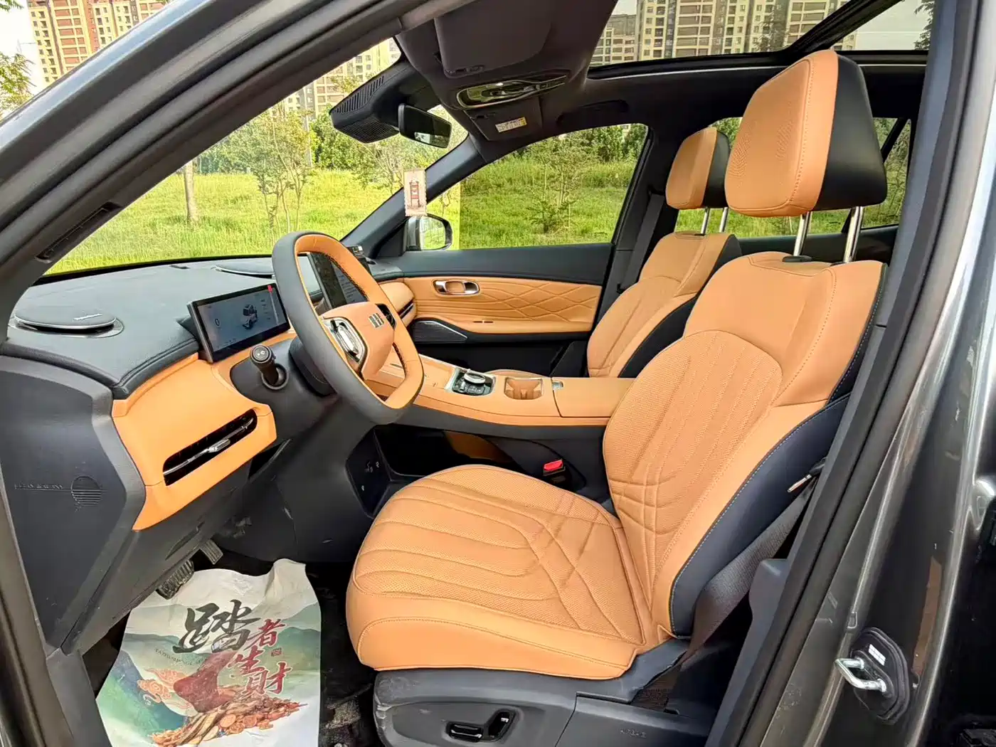 Geely Galaxy Galaxy Starship 7 EM-i 2025 Model 120km Explorer+ Edition фото 4