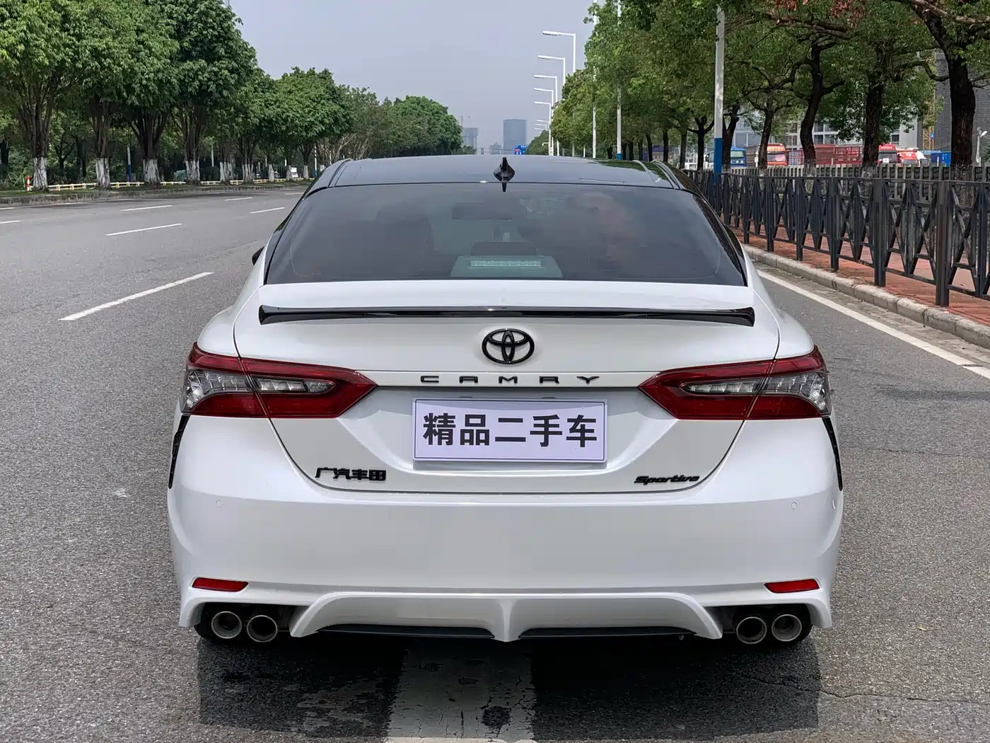 Toyota Camry 2023 2.0S Knight Edition фото 5
