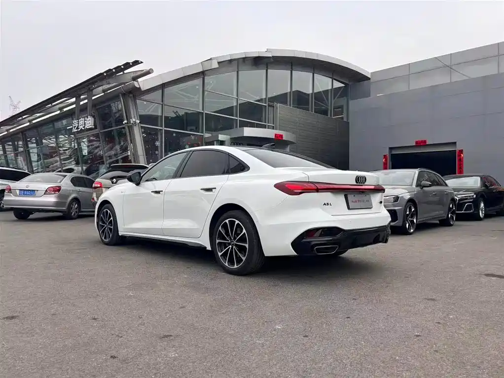 Audi A5L 2025 2.0T Sport Edition Plus фото 4