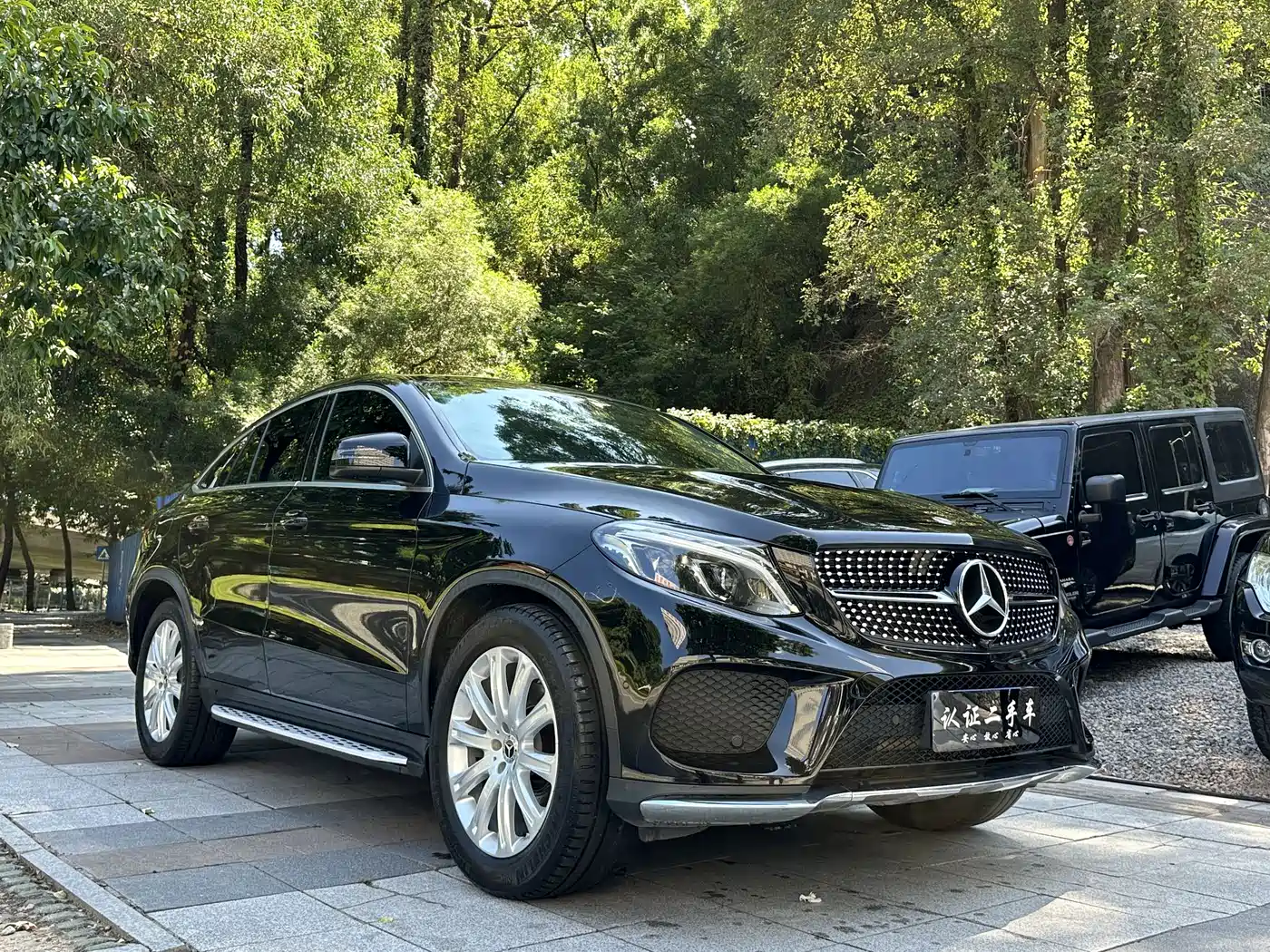Mercedes-Benz GLE Coupe 2018 GLE 320 4MATIC Coupe SUV фото 2