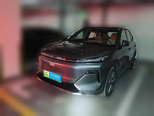 Geely Galaxy Galaxy Starship 7 EM-i 2025