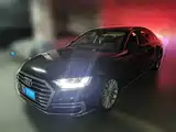 Фото 1 - Audi A8