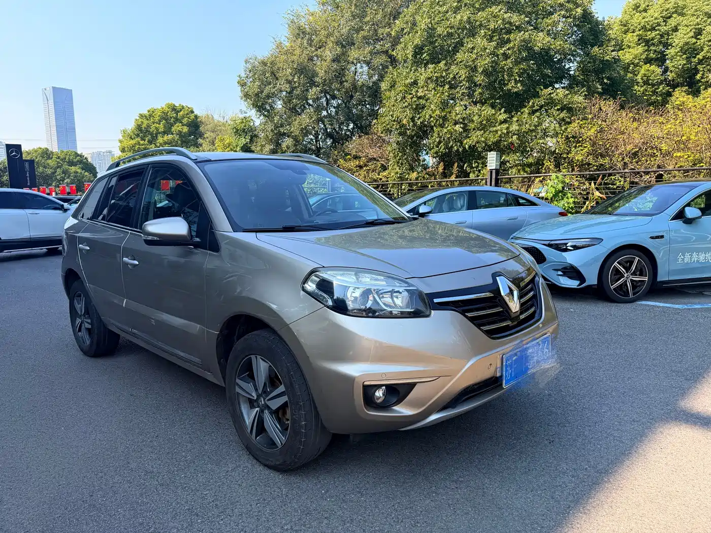 Renault Koleos (Import) 2014 2014 2.5L 4WD Comfort Edition