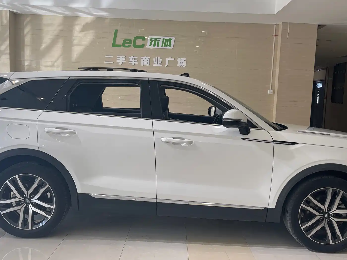 Besturn Bestune T99 2023 2022 20TD Automatic Luxury